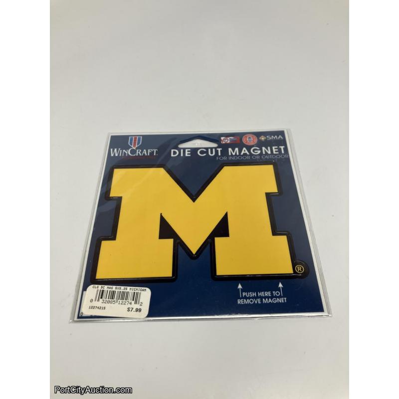 U of M 5 inch Magnet