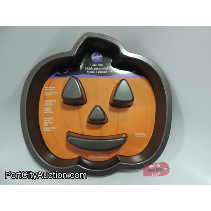 Wilton Non-Stick JACK-O-LANTERN Fluted Cake Pan - New